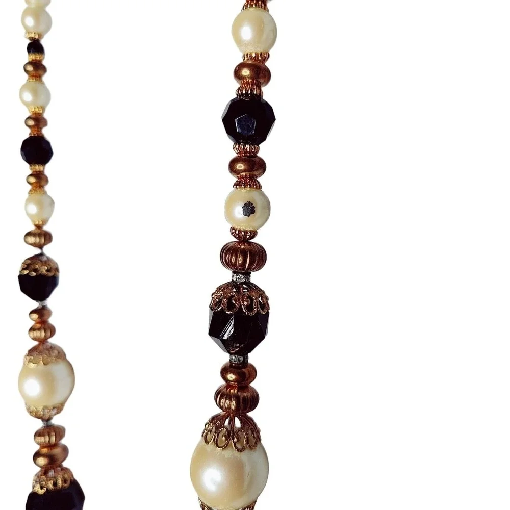 Vintage Style Black and‎ Cream Faux Pearl Beaded Necklace Gold Tone Accents
